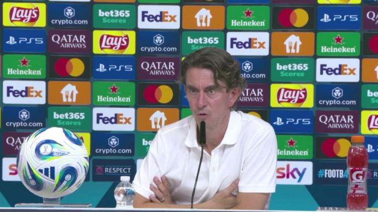 并且在点球, 证明了自己 并且在点球, 证明了自己