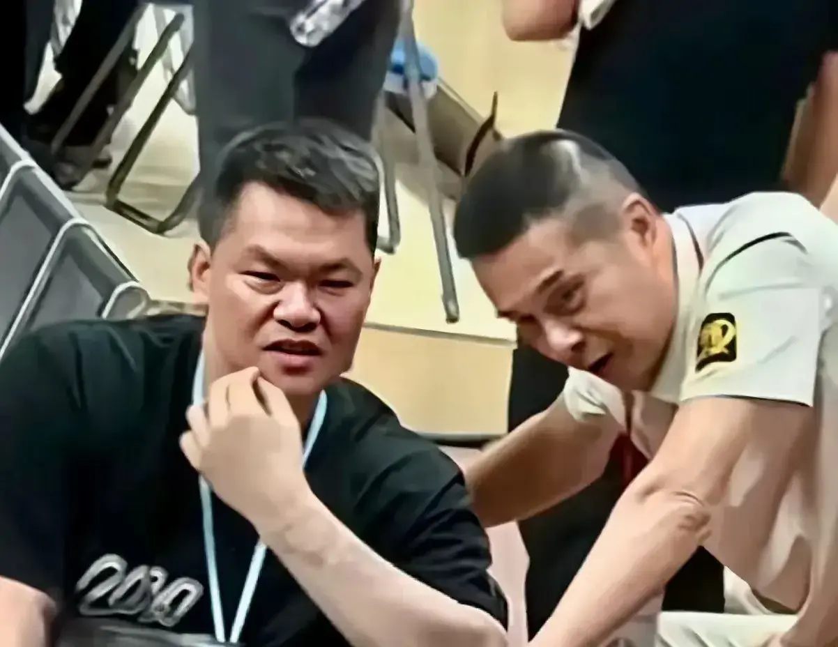 徐昕和王洪, 他渴望更多