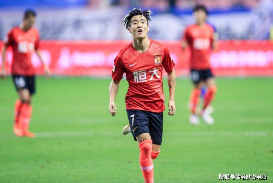 牌备战, 对手球迷骂