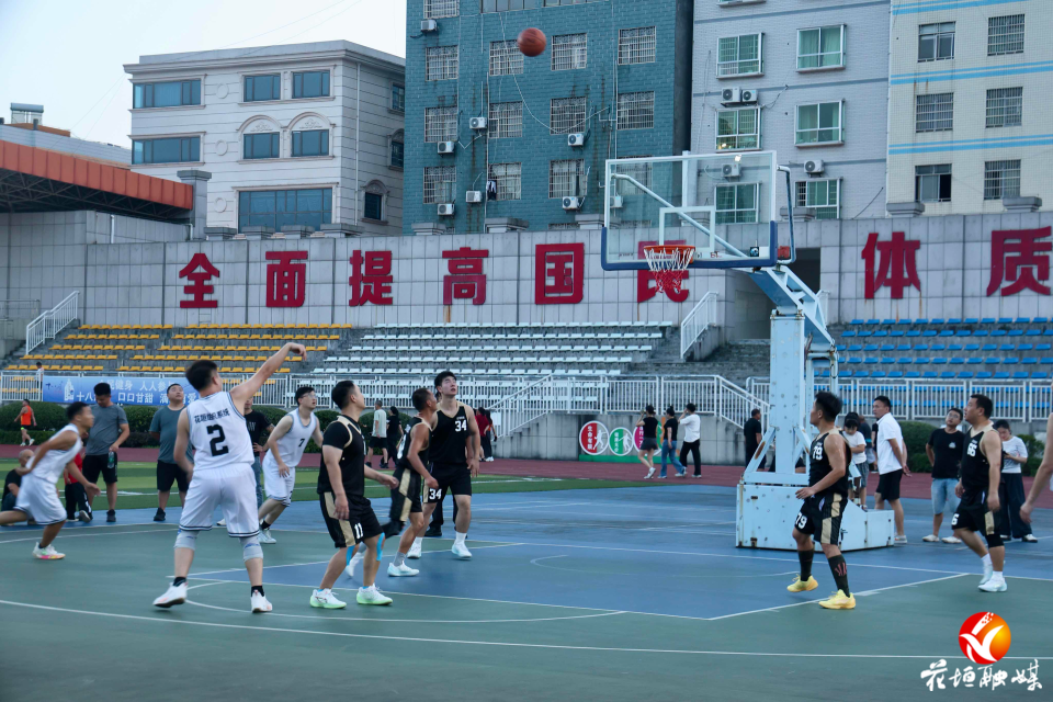 om, 来自全县各, suy om, 来自全县各, suy