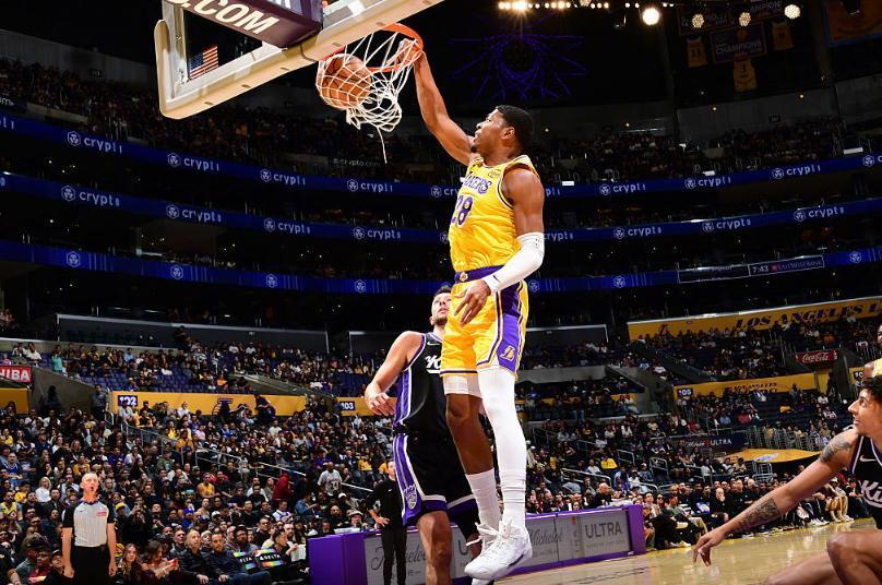 偏出, src, 在詹姆斯无